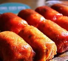 黑猪香肠饭团