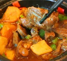 黄焖牛肉米饭