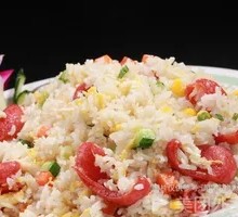 腊肠鸡蛋炒饭