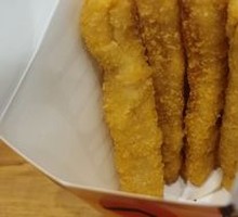 Bull's Cheese Chicken Strips / Italian Meat Sauce Fries