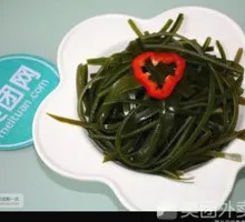 Thin seaweed strips