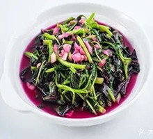 Stir-Fried Water Spinach with Garlic