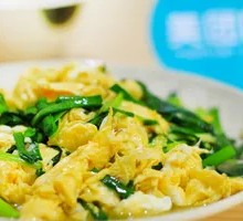Stir-fried Eggs with Leeks