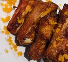 Golden Sand Garlic Pork Ribs