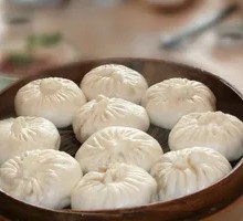 Soup-filled Steamed Buns