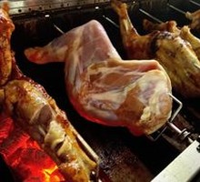 Charcoal-Grilled Lamb Leg