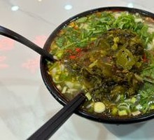 Sour Cabbage Braised Beef Noodle Soup