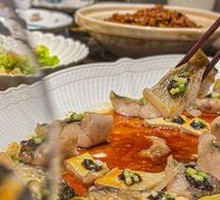Steamed Large Yellow Croaker with Cantonese Olive Sauce