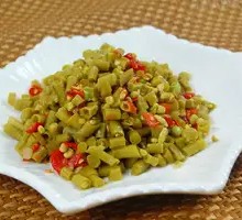 Sour Pickled Beans
