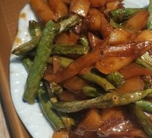 Drumstick Bean and Potato Stir-fry