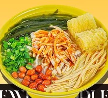 Chicken丝 Sesame Noodles with Crispy Rolls