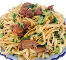 Fried Noodles with Tofu and Pork Strips