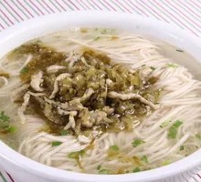 Snow Cabbage Shredded Pork Noodles