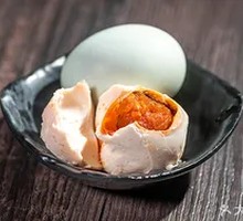 Spicy Oil Salted Duck Egg