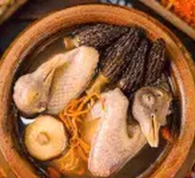 Ginseng Stewed Pigeon