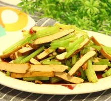 Celery with Tofu Sheets