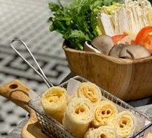 Fried Tofu Skin Rolls