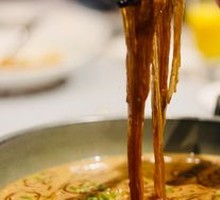 Sand Garlic Noodles