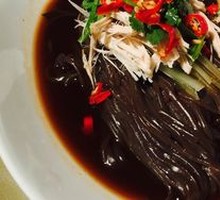 Sour Spicy Chicken Noodles with Fern Root Starch