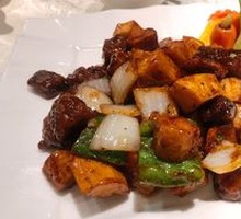 Foie Gras and Beef Cubes