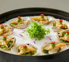 Sautéed Spicy Pepper and Scallop Salad