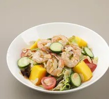 Mango Shrimp Salad