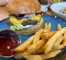 Special Beef Cheeseburger