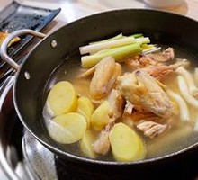 Dongdaemun Chicken Soup