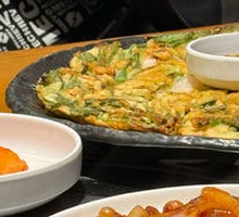 Seafood Scallion Pancake