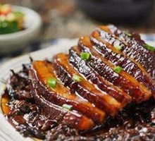 Braised Pork with Preserved Mustard Greens