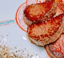 Garlic-flavored M5 Filet Steak