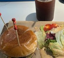 Classic Beef Burger