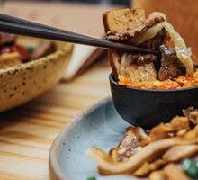 Chef's Braised Delicacies Platter