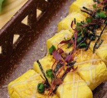 Preserved Turnip Egg Omelette Roll