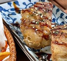 Foie Gras Hand Roll