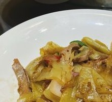 Chaozhou Sour Cabbage Pork Tripe Stir-fry