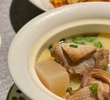 Sour Radish Duck and Pig Stomach Soup