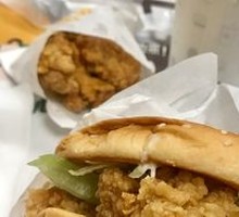 Spicy Chicken Leg Burger