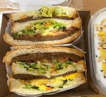 American Tender Roast Beef Sandwich