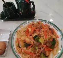 Beef Stir-Fried Noodles