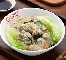 Dried Mushroom and Wood Ear Cloud Tuna Noodles