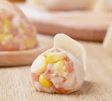 Corn and Fresh Meat Dumplings