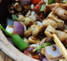 Braised Pork Belly with Fish Maw
