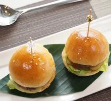 Mini Beef Burger