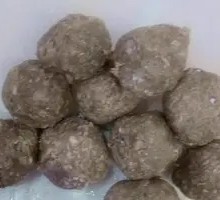 Beef tendon meatballs