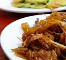 Dry-Fried Beef Rice Noodles