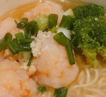 Garlic Shrimp Slurry Noodle Soup