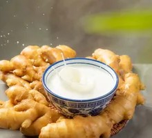 Ginger-Set Milk