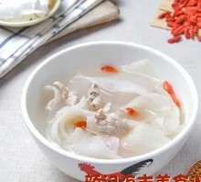 Huashan Lean Pork Goji Berry Soup