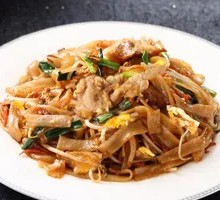 Stir-Fried Rice Noodles
